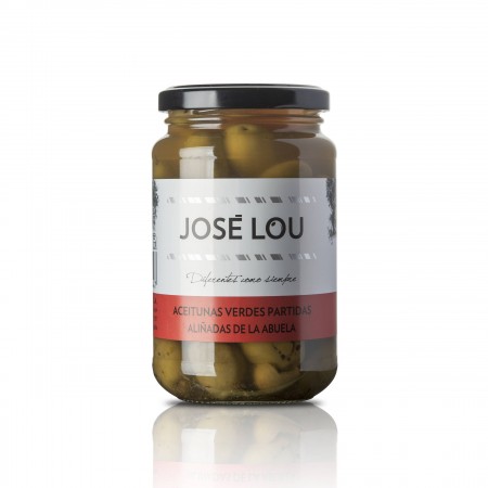 Grüne Verdial Oliven mit Kern - nach Großmutters Art eingelegt mit Paprika und Knoblauch - 200g - Aceitunas José Lou